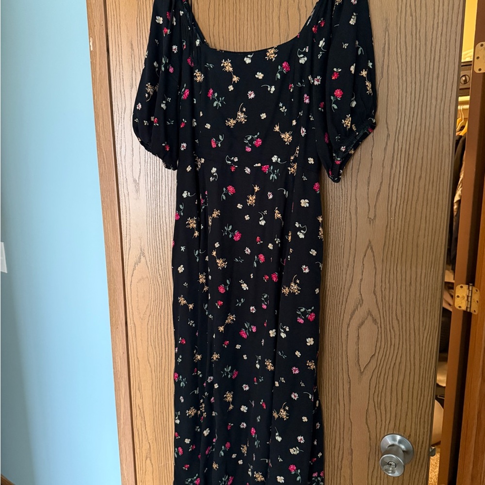 Old Navy Black Floral Midi Dress